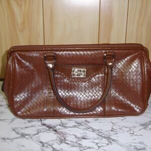 Bueno Vintage Faux Leather Weave Top Handle Handbag Medium